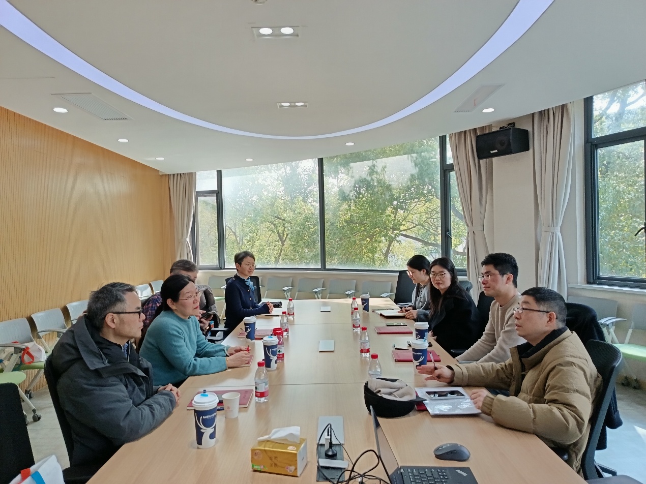 买世界杯比赛的网站举行建校130周年校庆筹备会