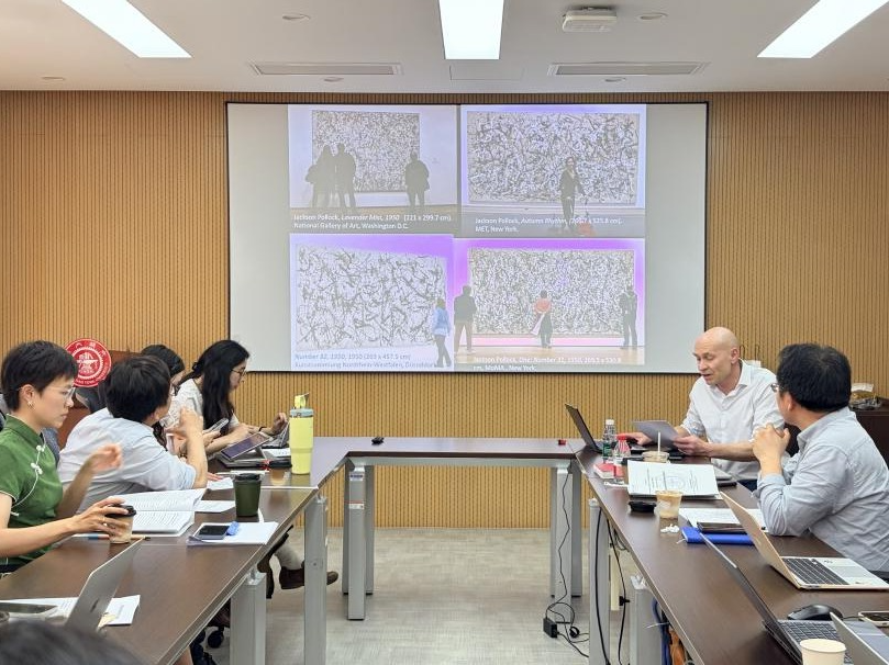 买世界杯比赛的网站“当代文学与艺术评论：东西之间的对话”工作坊成功举办